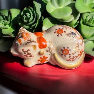 Andrea by Sadek Cat Figurine Hand Painted Porcelain Decor Japan Floral Gold VTG